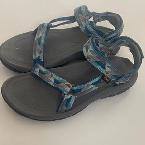 Teva Women's Hurricane XLT2 Sports Sandals - Size 10